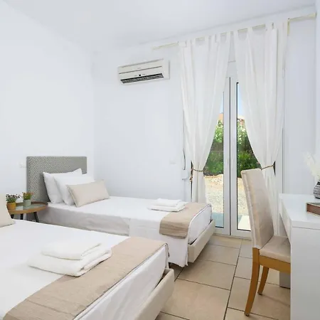 Melodia Villa *